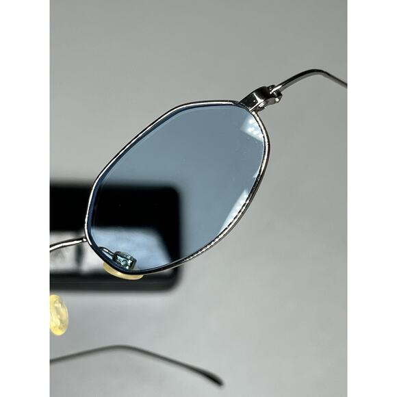 VTG Optica Geometric Wire Frame Sunglasses Silver Tone Metal Blue Lens + Case main image 12